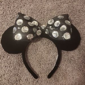 Authentic Minni Mouse Ears